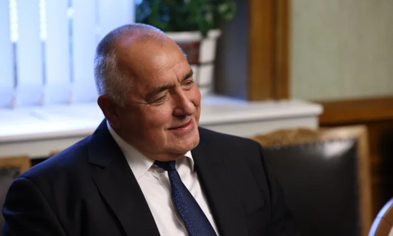 Страх ги е не че Борисов няма да успее да ни вкара в Шенген и Еврозона, а точно обратното - Tribune.bg