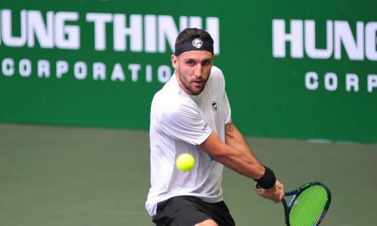 Васко Младенов – втори на двойки в Украйна - Tribune.bg