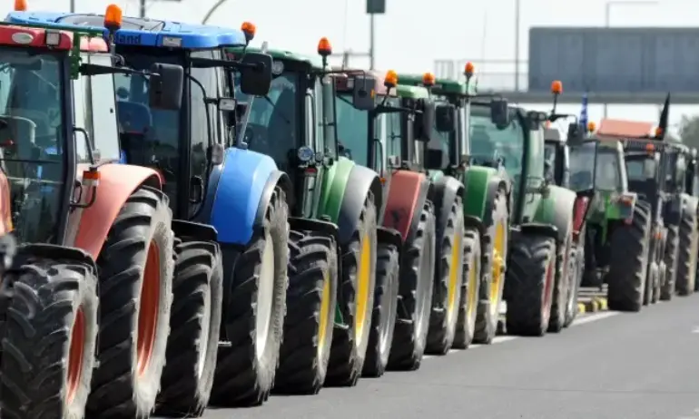 Гръцки фермери излизат на протест - Tribune.bg