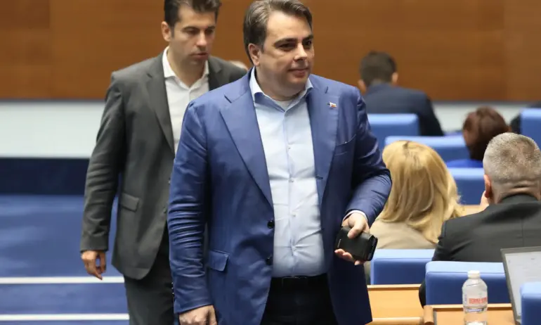 Като се обичате толкова, вземайте се! - Tribune.bg