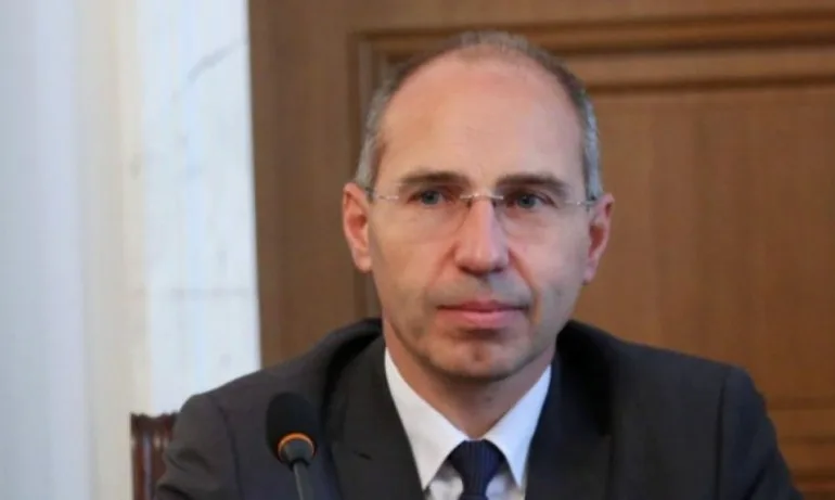 Сиела Норма: ЦИК ни дължи около 14 млн. лв за наем на машините - Tribune.bg