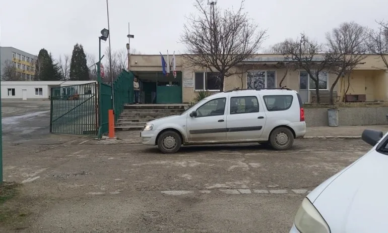 Шестима са пострадали при взрива в Арсенал - Tribune.bg