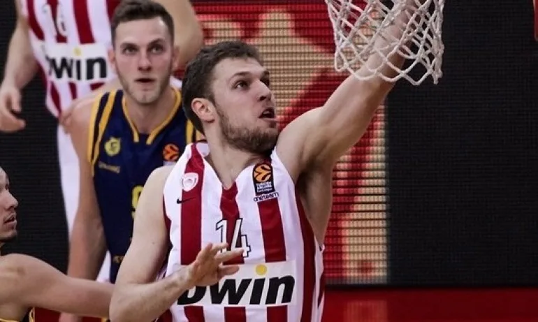 Везенков допринесе за победа на Олимпиакос - Tribune.bg