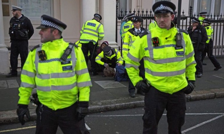 Четворно убийство в Лондон, има задържан - Tribune.bg