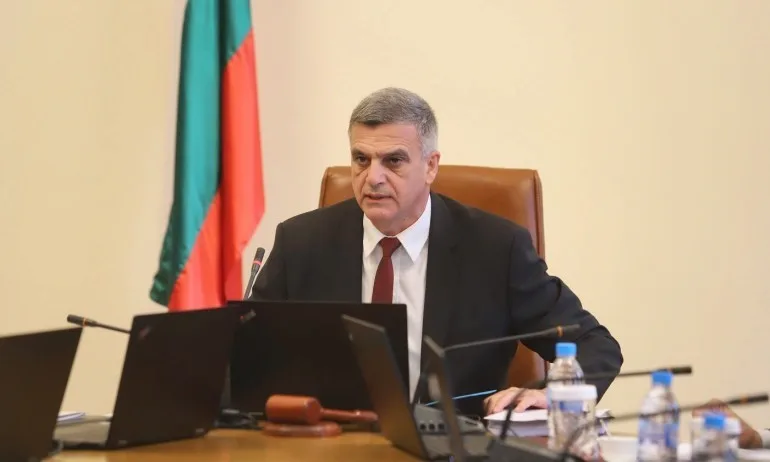 Премиерът Стефан Янев назначи трима заместник-министри - Tribune.bg