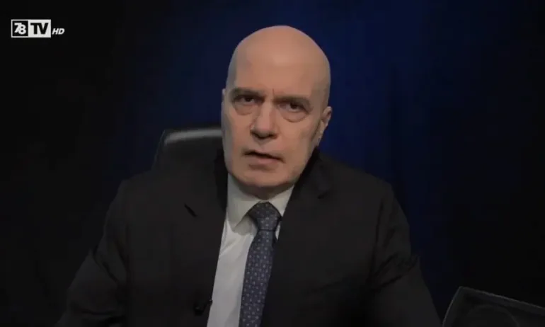 Трифонов: Левите и десните правят любов в тъмното, а Продължаваме промяната им светят - Tribune.bg