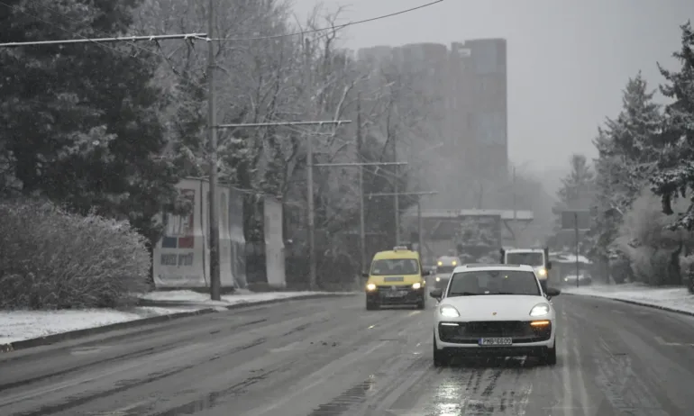 Пътната обстановка в София е нормална, пътищата до Витоша са опесъчени - Tribune.bg