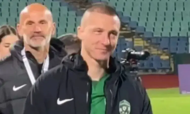 Даден ли е финалът с Ботев? Изтече грозна снимка на Антон Недялков и един от треньорите на Лудогорец - Tribune.bg