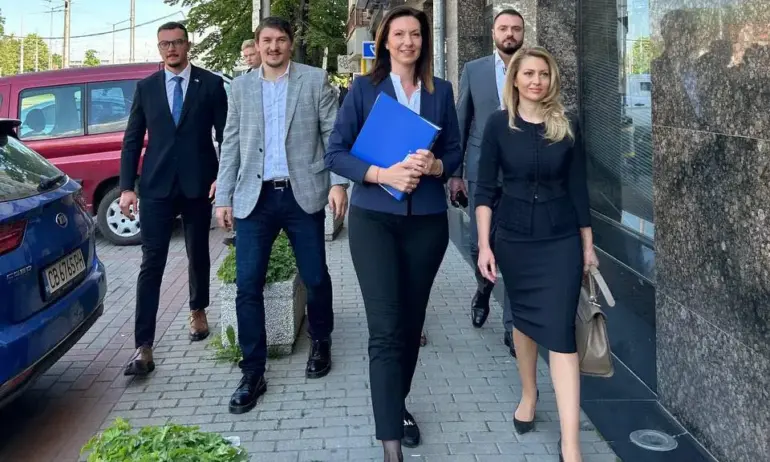 Рая Назарян: Убедителната победа на ГЕРБ-СДС ще сложи край на политическата криза - Tribune.bg