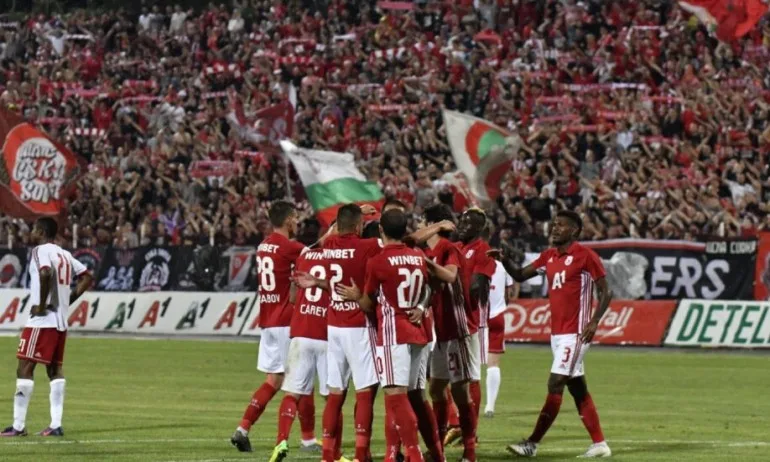 ЦСКА също свива бюджета за заплати - Tribune.bg