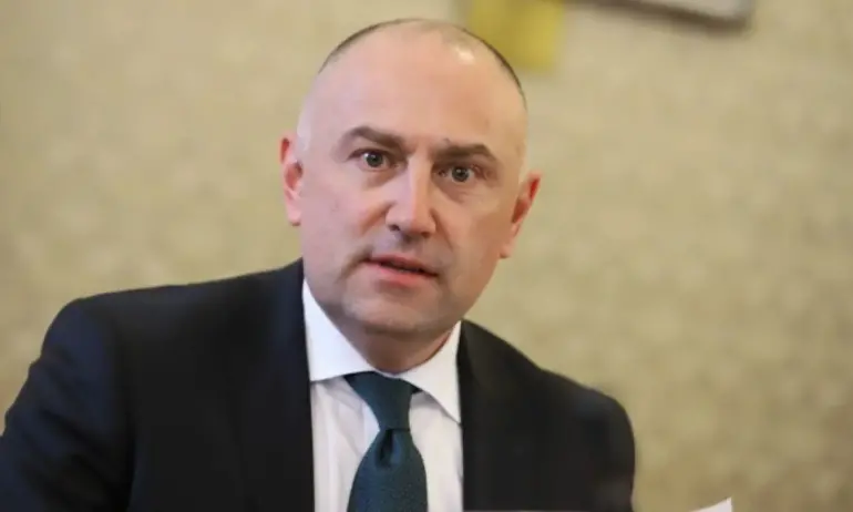 Каримански: В чий интерес управляващите премахват контрола върху пренасянето на благородни метали през границите? - Tribune.bg