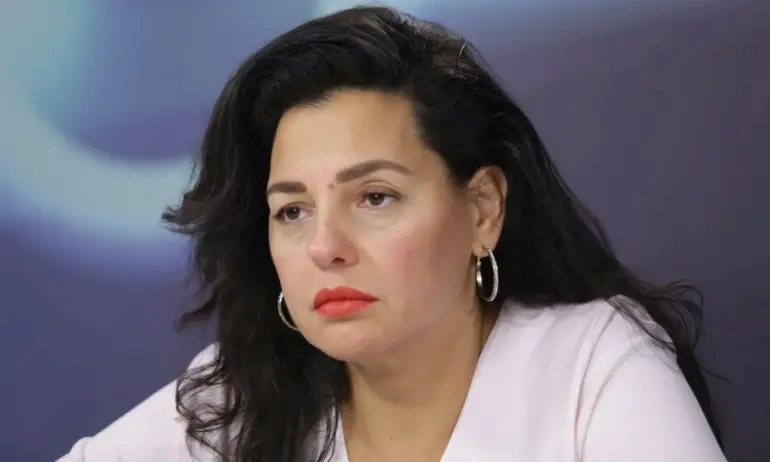 Цветанка Андреева: За разлика от Денков, Борисов решаваше проблемите - Tribune.bg