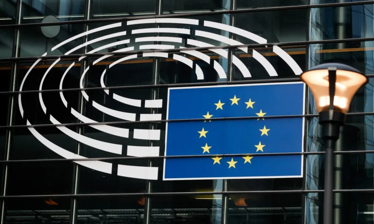 Съдът на ЕС съобщи, че иск на Европейската комисия за