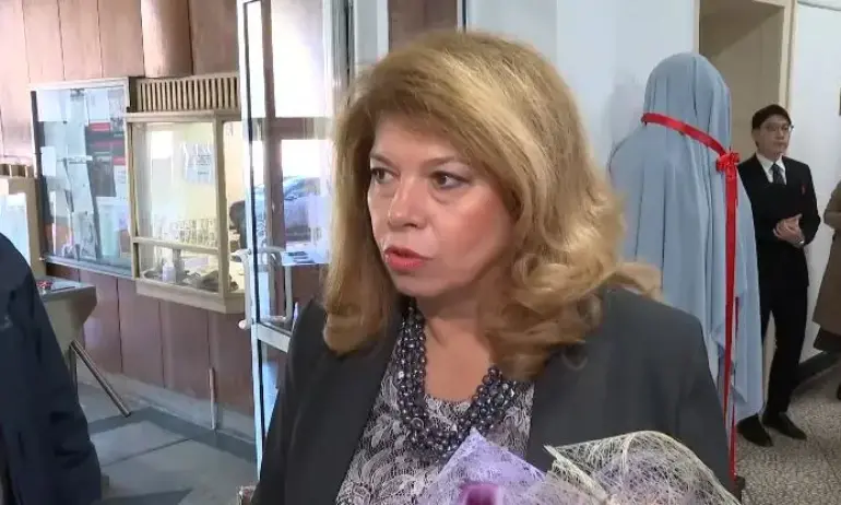 Йотова за честността на вота: Чакаме отговори от институциите, да не си заряваме главата в пясъка - Tribune.bg