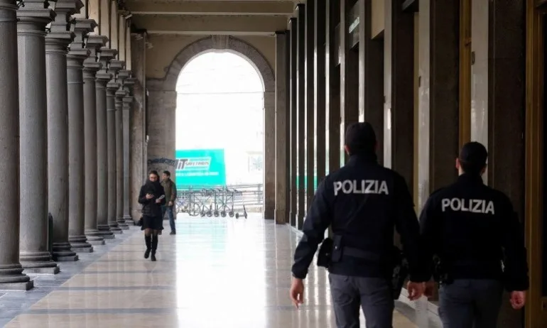 Словения затвори границата си с Италия - Tribune.bg
