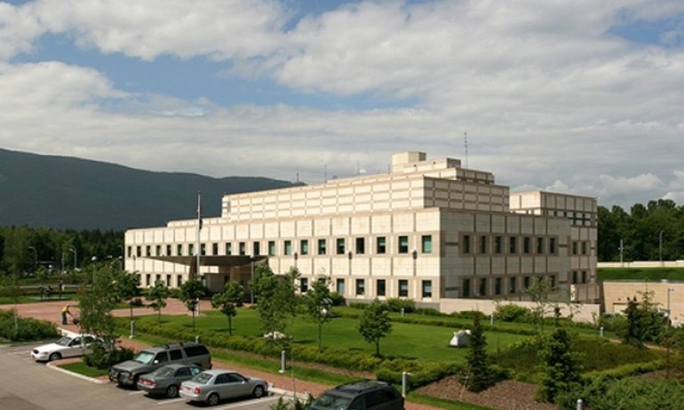 Посолството на САЩ благодари на прокуратурата за осъждането на езика на омразата от депутатите - Tribune.bg