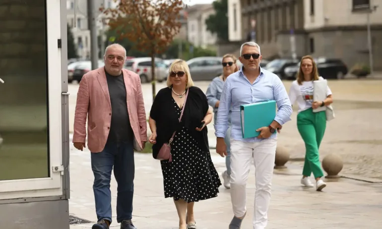 Ние идваме! се регистрираха в ЦИК, отново призоваха ПП и ДБ за обща коалиция - Tribune.bg