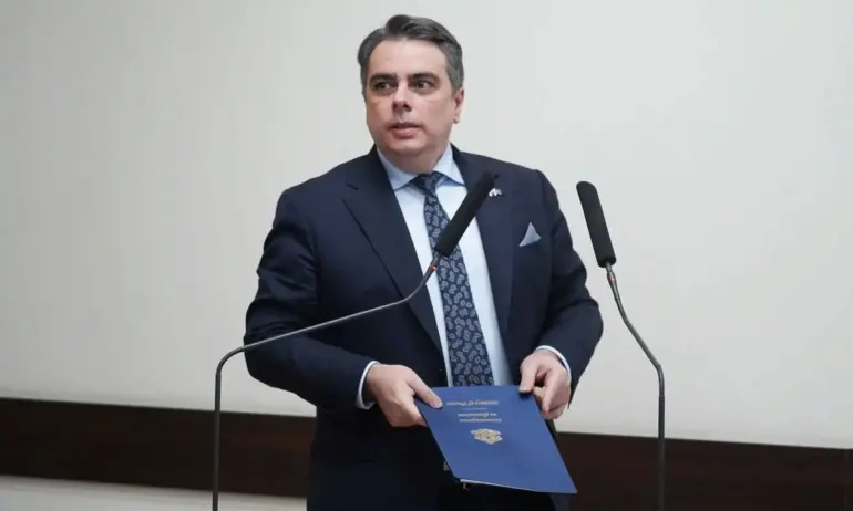 Кадиев: Върви кадрови разгром на Агенция Митници - Tribune.bg