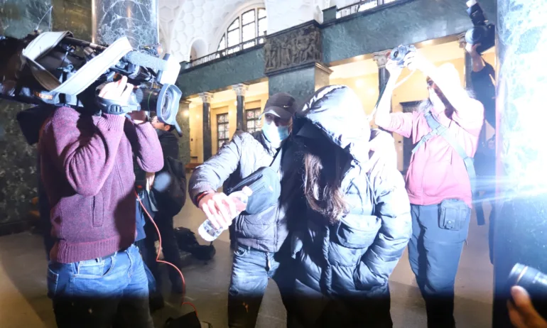 Първи свидетели по делото Семерджиев – полицайката Симона Радева и военен прокурор - Tribune.bg