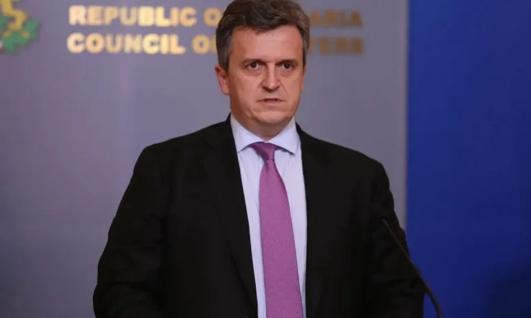 Делян Добрев: Радев имаше шанс да се справи с газовата криза и той се казваше Николай Павлов - Tribune.bg