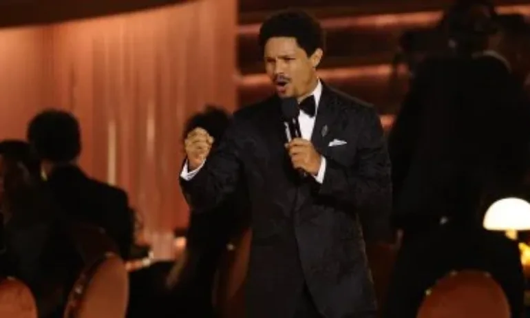 Доналд Тръмп заплаши да съди комика Тревър Ноа, водещ на наградите Грами - Tribune.bg