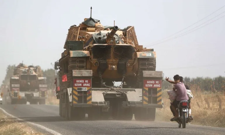 Турция разполага танкове по границата с Гърция - Tribune.bg