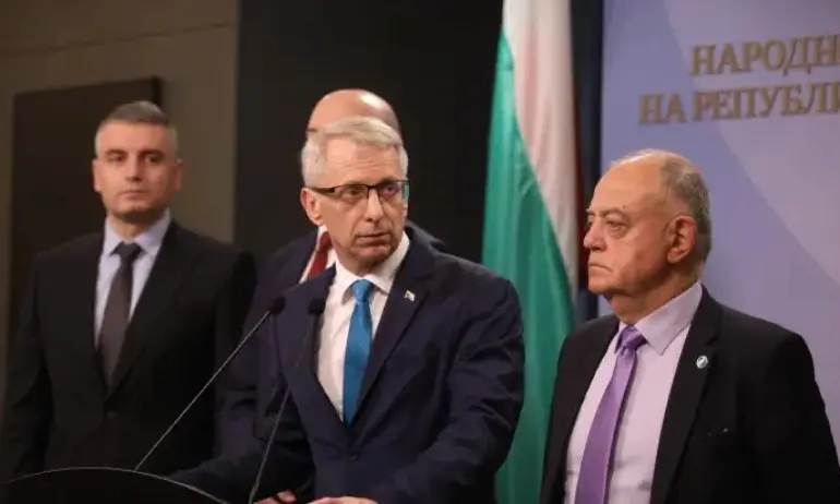 Денков: Борисов да отговори дали тръгва с Пеевски към диктатура, или без него се връща на европейския път - Tribune.bg