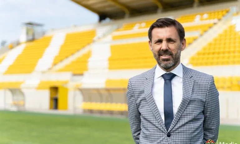 ОФИЦИАЛНО: Ботев Пд се раздели с Копич - Tribune.bg