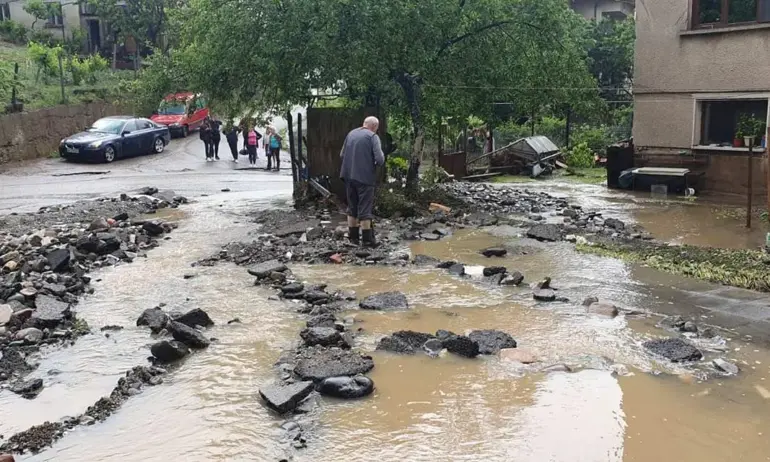 Бедствено положение в Берковица след поройните дъждове (ВИДЕО) - Tribune.bg