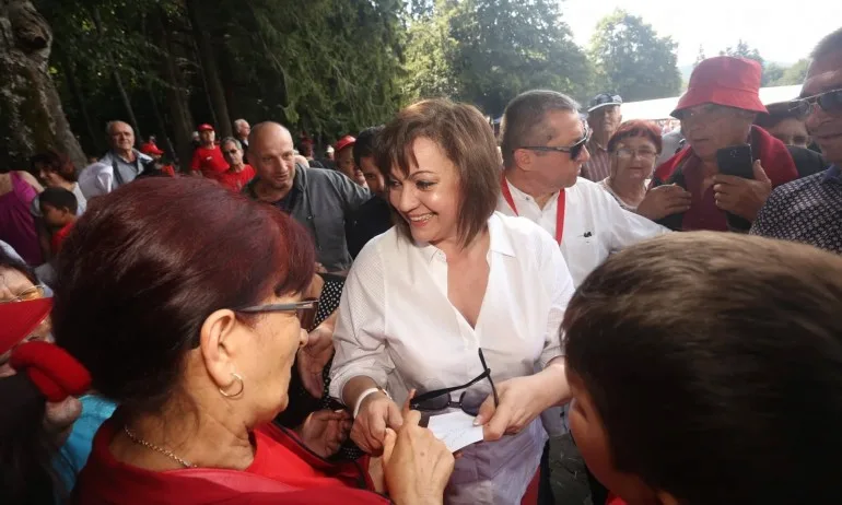 Нинова от Бузлуджа: Гответе се, тук сме и идваме! - Tribune.bg