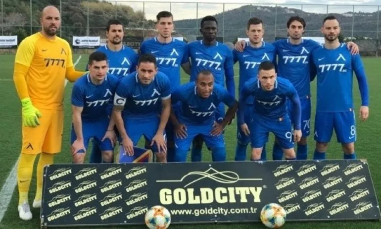 Левски пуска артикули за защита от коронавируса - Tribune.bg