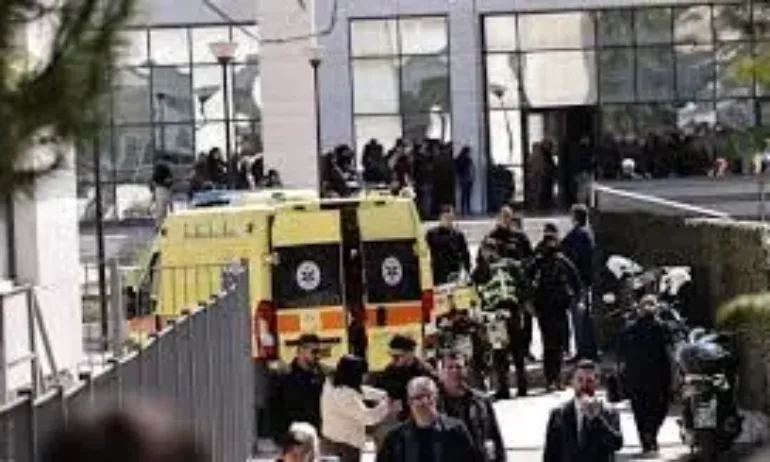 Стрелба в Атина: Петима души са ранени, извършителят се издирва - Tribune.bg