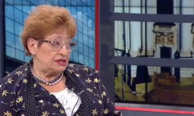 Маркова за протеста на медицинските сестри: Политически е, Нинова и Манолова изведнъж се сетиха за нас - Tribune.bg