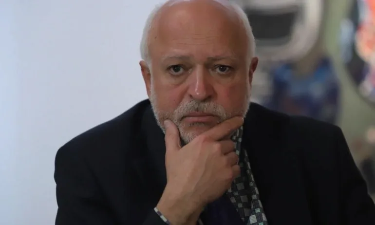 Минеков: Показването на тракийското злато в Лувъра е продиктувано от национален комплекс за малоценност - Tribune.bg