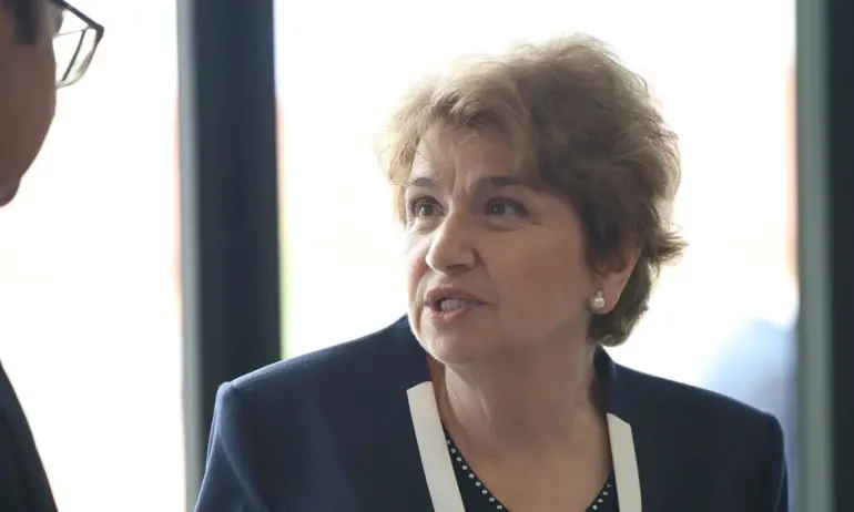 Плугчиева за Асен Василев: Намерението му да продава земя е престъпление към държавата! - Tribune.bg