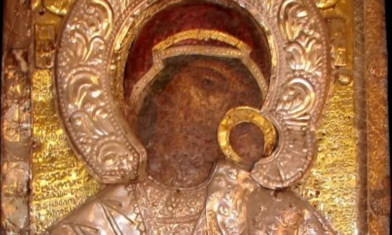 На Светли Вторник почитаме Богородица - Tribune.bg