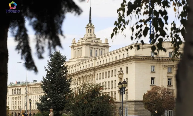 Депутатите се местят в новата пленарна зала наесен - Tribune.bg