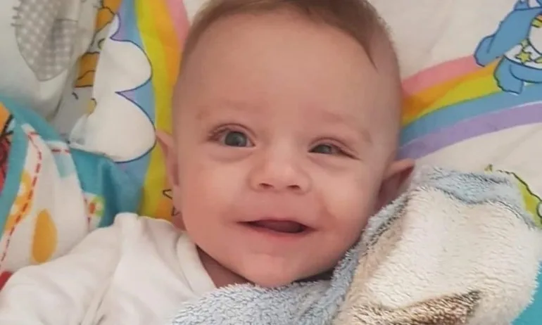 Зов за помощ: Седеммесечният Влади се нуждае от сложна операция в Израел, за да спаси зрението си - Tribune.bg