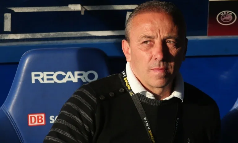 Илиан Илиев: Ако спечелим следващия си мач у дома, лично ще отворя вратата на нашите фенове - Tribune.bg