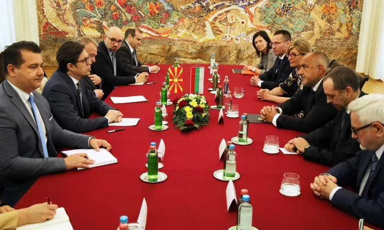 Бойко Борисов обеща подкрепа на Северна Македония да започне преговори с ЕС през октомври - Tribune.bg
