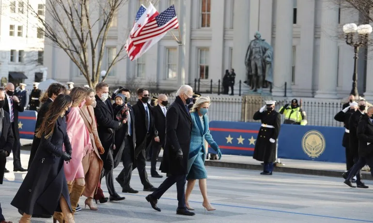 Инаугурацията на Джо Байдън - спектакъл на висшата мода - Tribune.bg