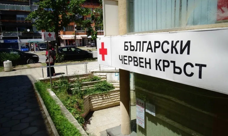 БЧК осъжда злоупотребите с дарения и се отчита за свършеното в пандемията - Tribune.bg