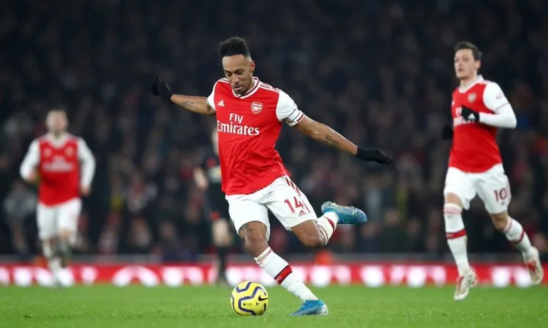 Арсенал срази Юнайтед в дербито на кръга - Tribune.bg