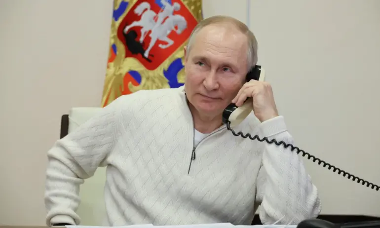 Три пъти: Путин и Лукашенко си говорят по телефона - Tribune.bg