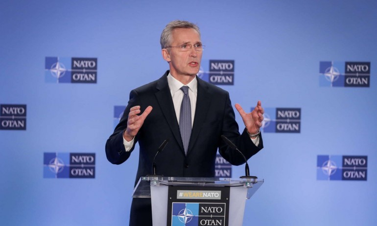 НАТО отхвърли искането на Русия алиансът да изтегли войските си