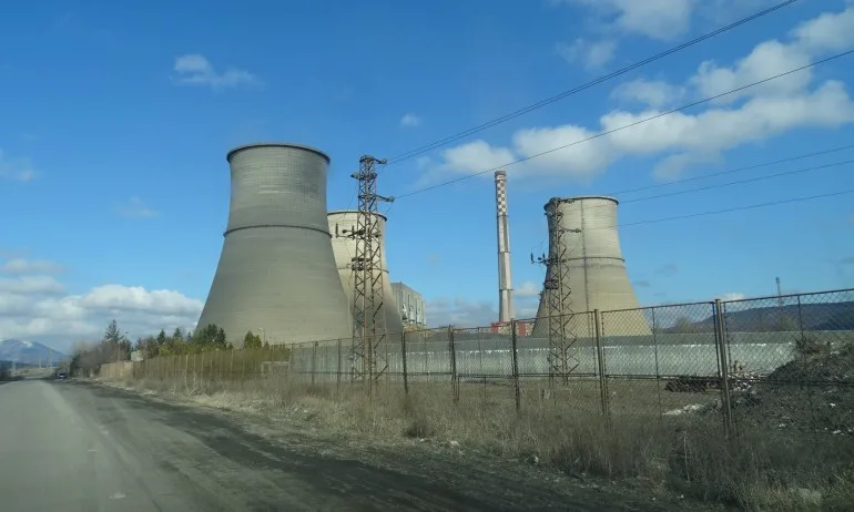 ТЕЦ Бобов дол спря работа - Tribune.bg