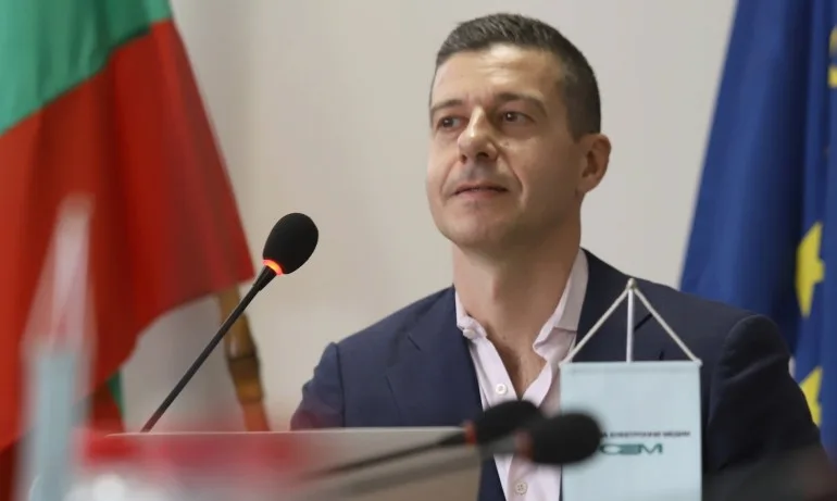 Директорът на БНР иска от СЕМ предсрочно да прекрати договора му за управление - Tribune.bg