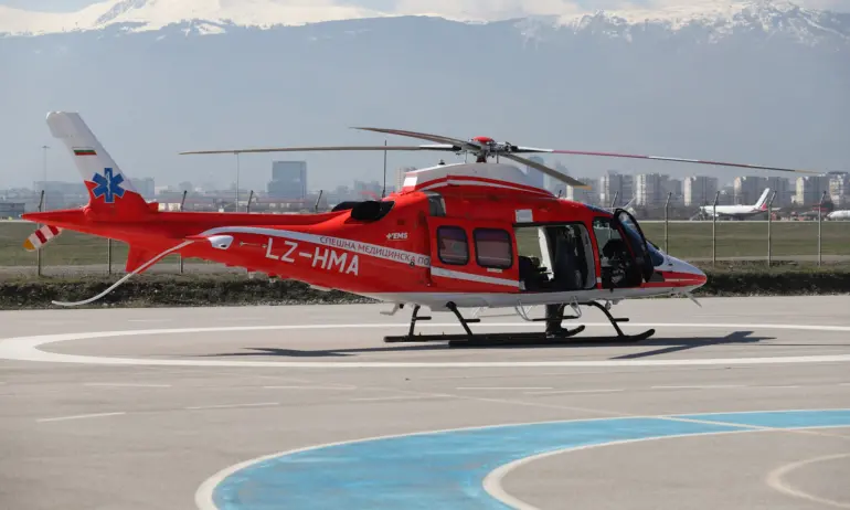 Първи тест: Хеликоптерът за спешна помощ с полет до Св. Екатерина и обратно - Tribune.bg