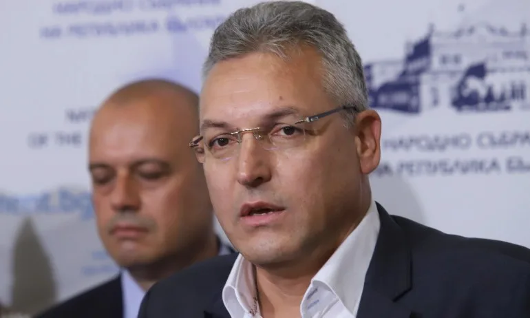 Жаблянов: Аритметиката не винаги съвпада с политиката, някой да поеме политическа отговорност в БСП - Tribune.bg
