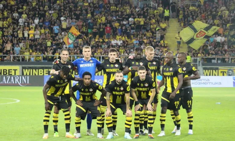 ФИФА с тежко наказание, Ботев (Пд) не може да взима нови играчи - Tribune.bg